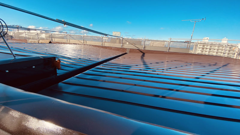 屋根塗装（イズミ塗装）