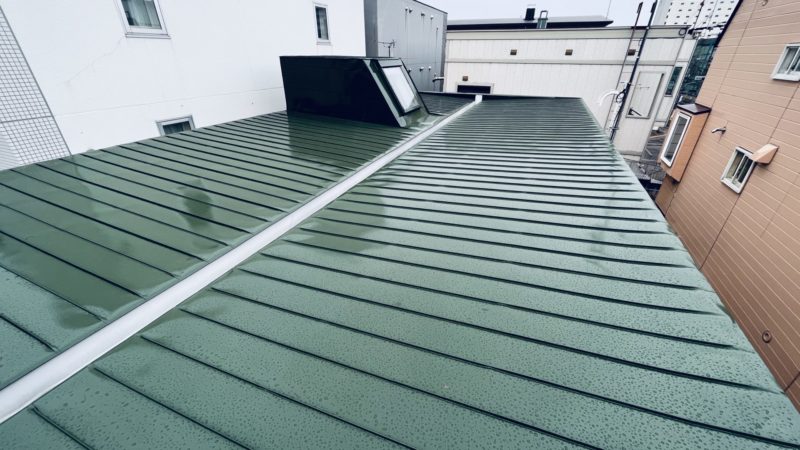 屋根塗装グリーン系（イズミ塗装）